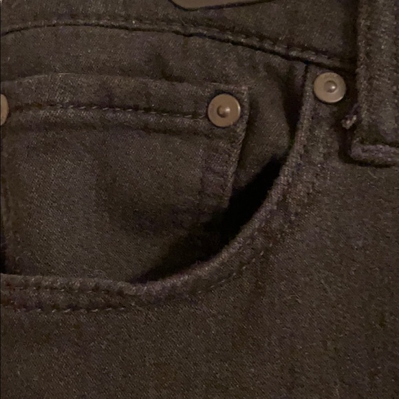Uni Qlo jet black soft denim - Picture 2 of 7